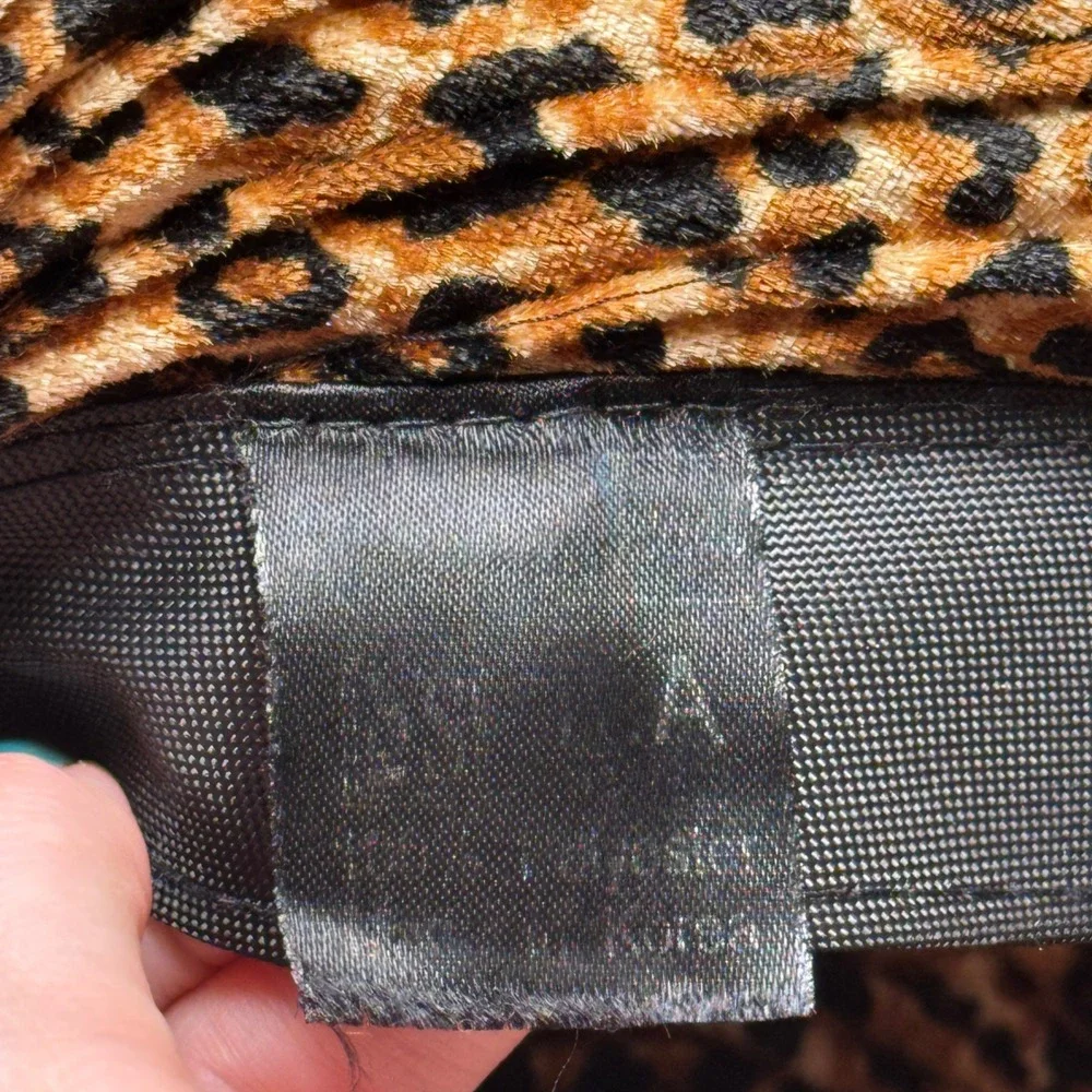 VTG Leopard Animal Print Fleece Bucket‎ Hat Y2K Diva Edgy Hipster Streetwear Cap